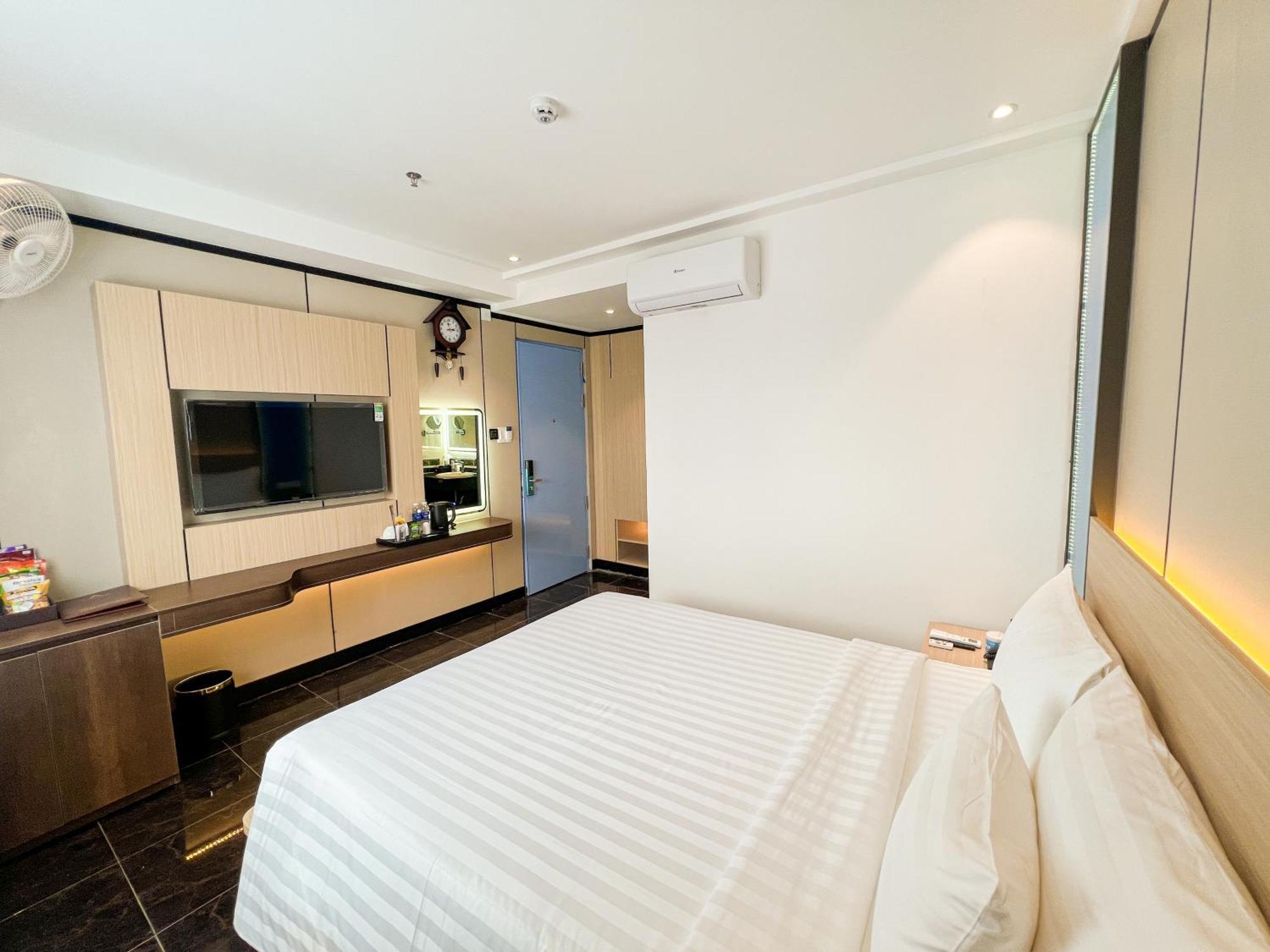 A25 Hotel - 277 Le Thanh Ton Хошимін Екстер'єр фото