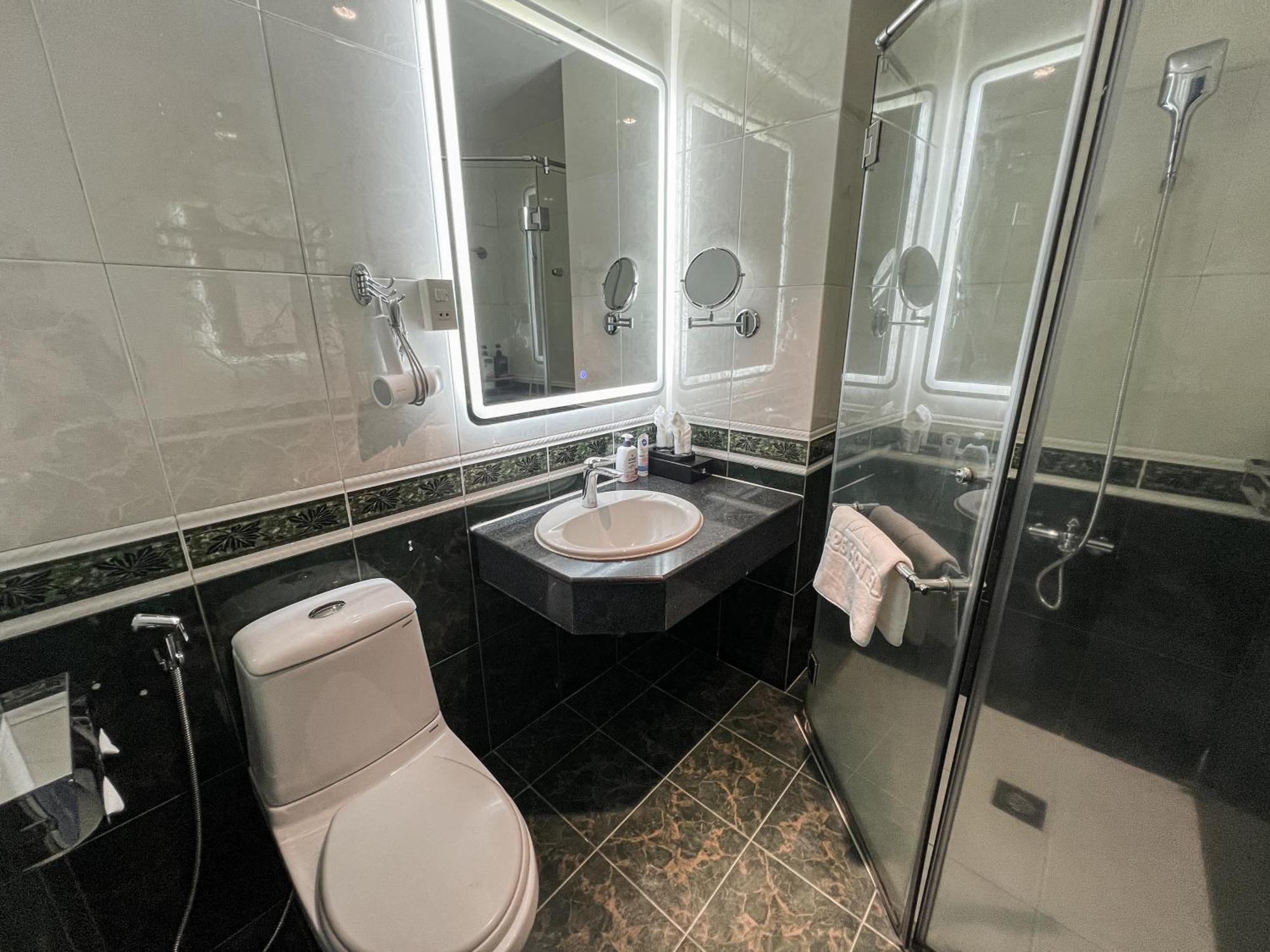 A25 Hotel - 277 Le Thanh Ton Хошимін Екстер'єр фото